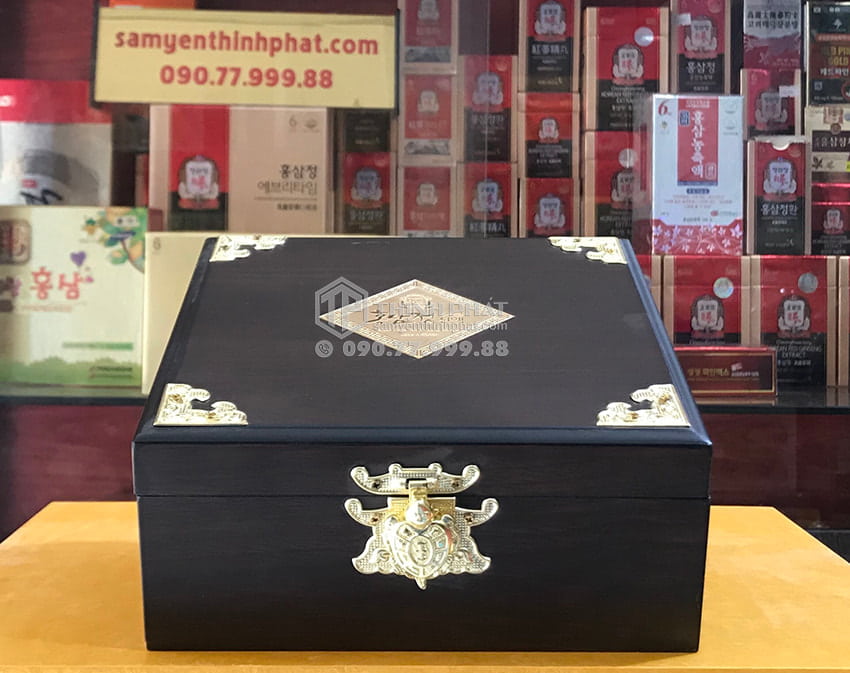 Cao hồng sâm Hàn Quốc hộp gỗ 2 lọ x 250g