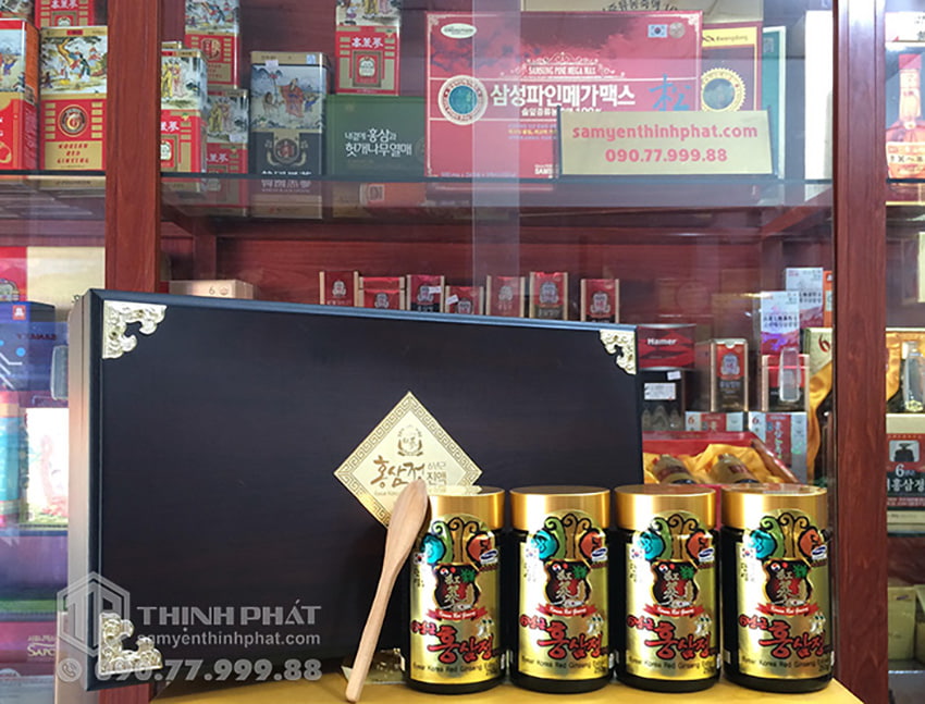 Cao hồng sâm Hàn Quốc hộp gỗ 4 lọ x 250g