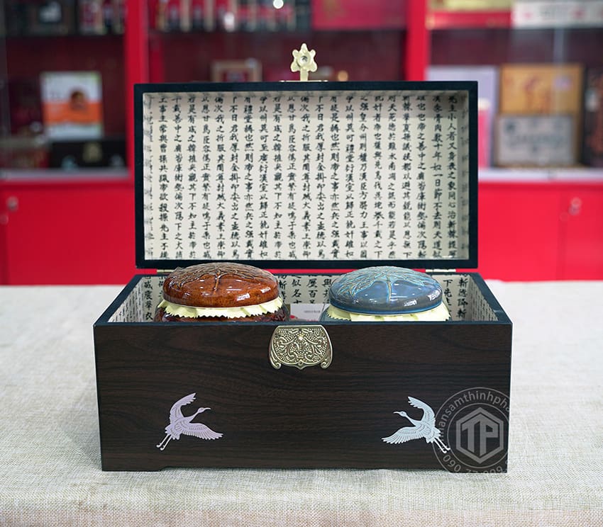 Cao hồng sâm linh chi Achimmadang chính hãng Hàn Quốc hộp 2 hũ x 500g Cao hồng sâm linh chi Achimmadang chính hãng Hàn Quốc hộp 2 hũ x 500g