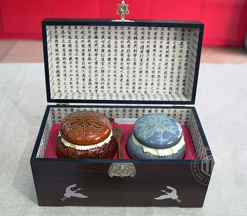 Cao hồng sâm linh chi Achimmadang chính hãng Hàn Quốc hộp 2 hũ x 500g Cao hồng sâm linh chi Achimmadang chính hãng Hàn Quốc hộp 2 hũ x 500g